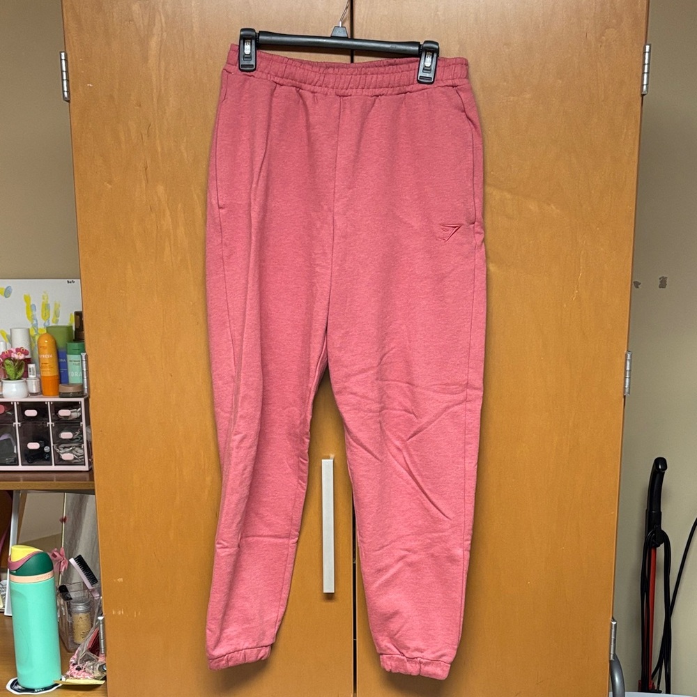 Gymshark Women’s Sweatpants. Never Worn.
